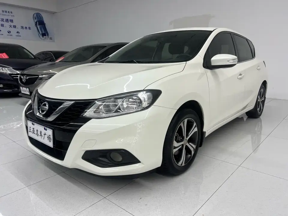 Nissan Tiida 1.6L CVT Smart Edition 2020