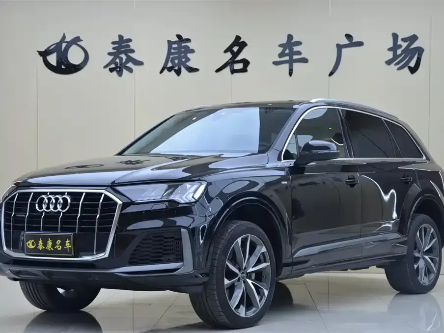 Audi Q7 55 TFSI quattro S line Sport 2024
