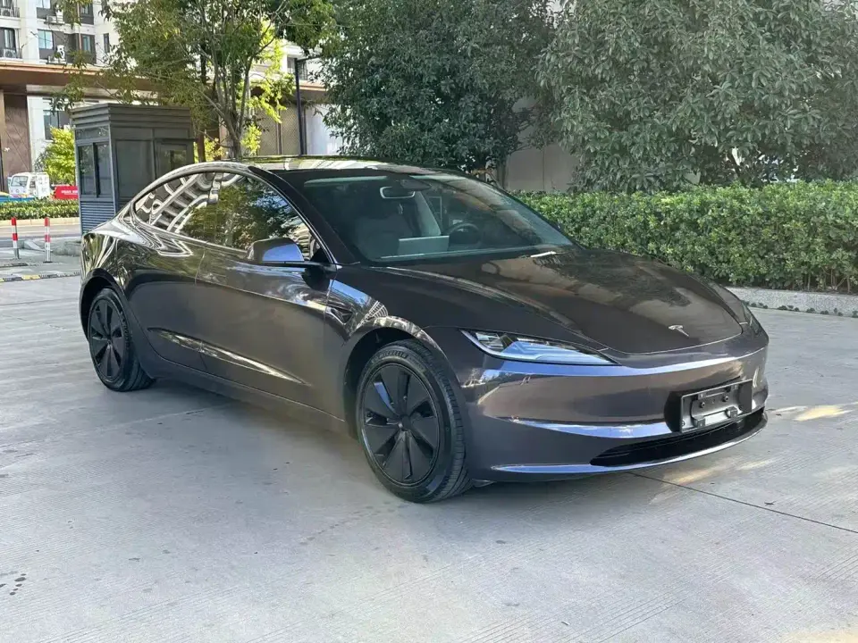 Tesla Model 3 Rear-Wheel Drive 2024