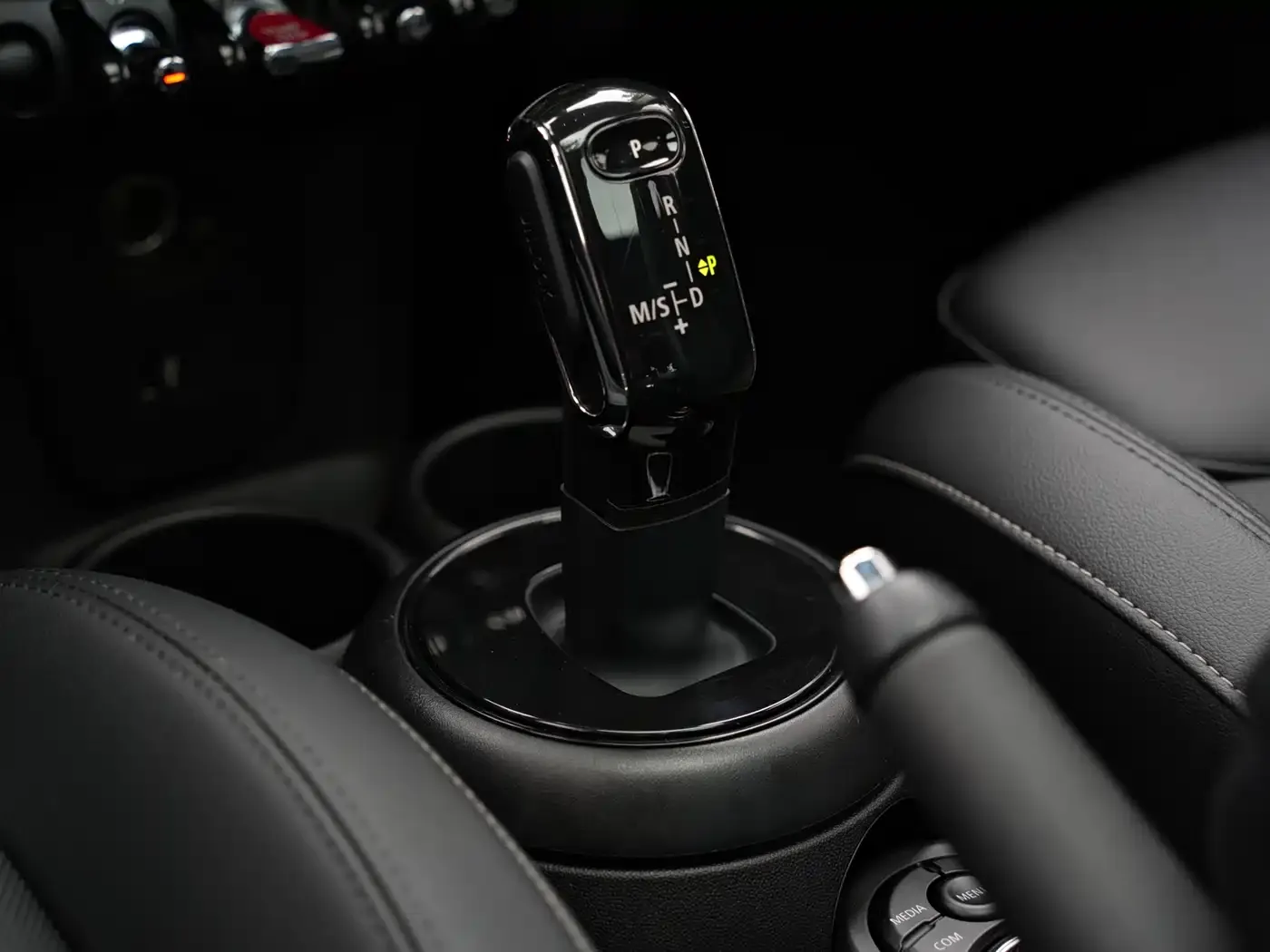 Mini MINI 1.5T COOPER Classic 5-Door 2021 — фото 21