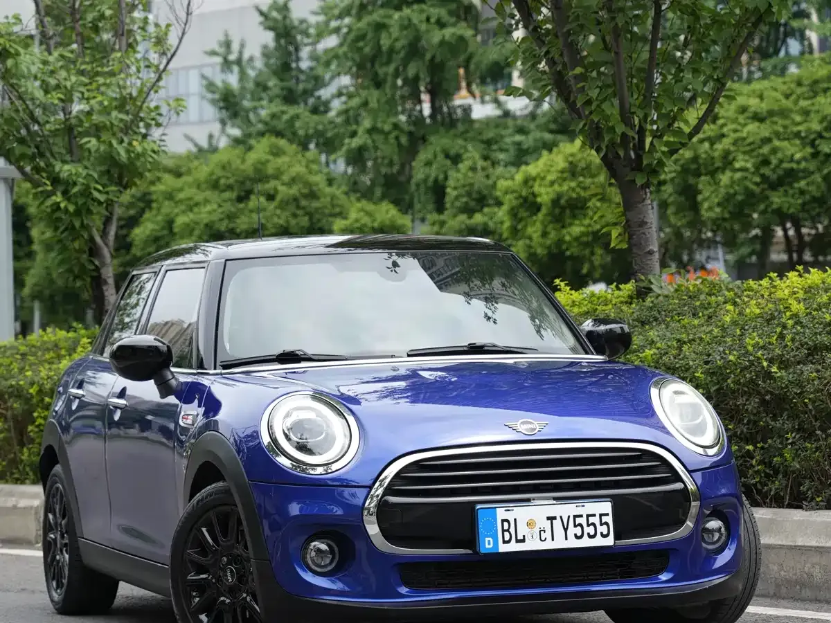 Mini MINI 1.5T COOPER Classic 5-Door 2021 — фото 4