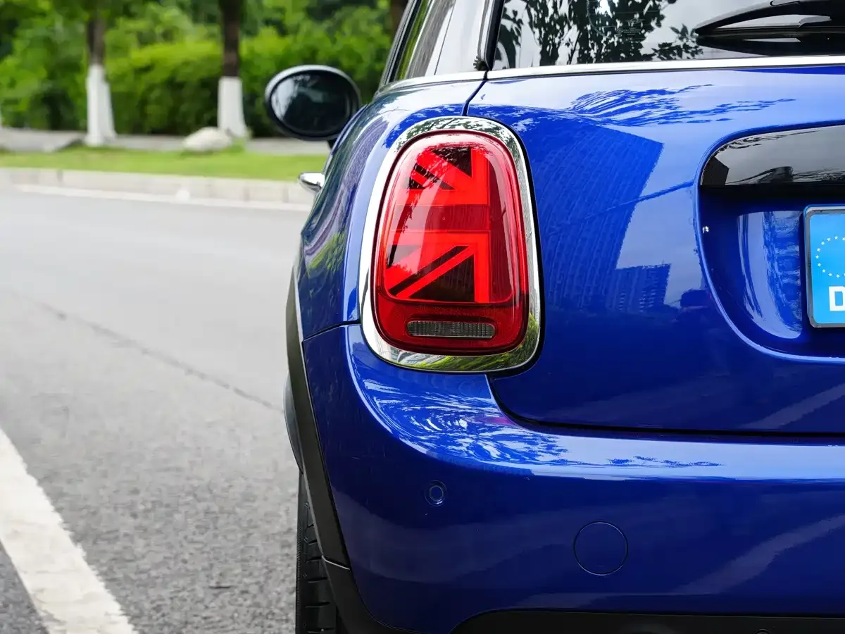 Mini MINI 1.5T COOPER Classic 5-Door 2021 — фото 10