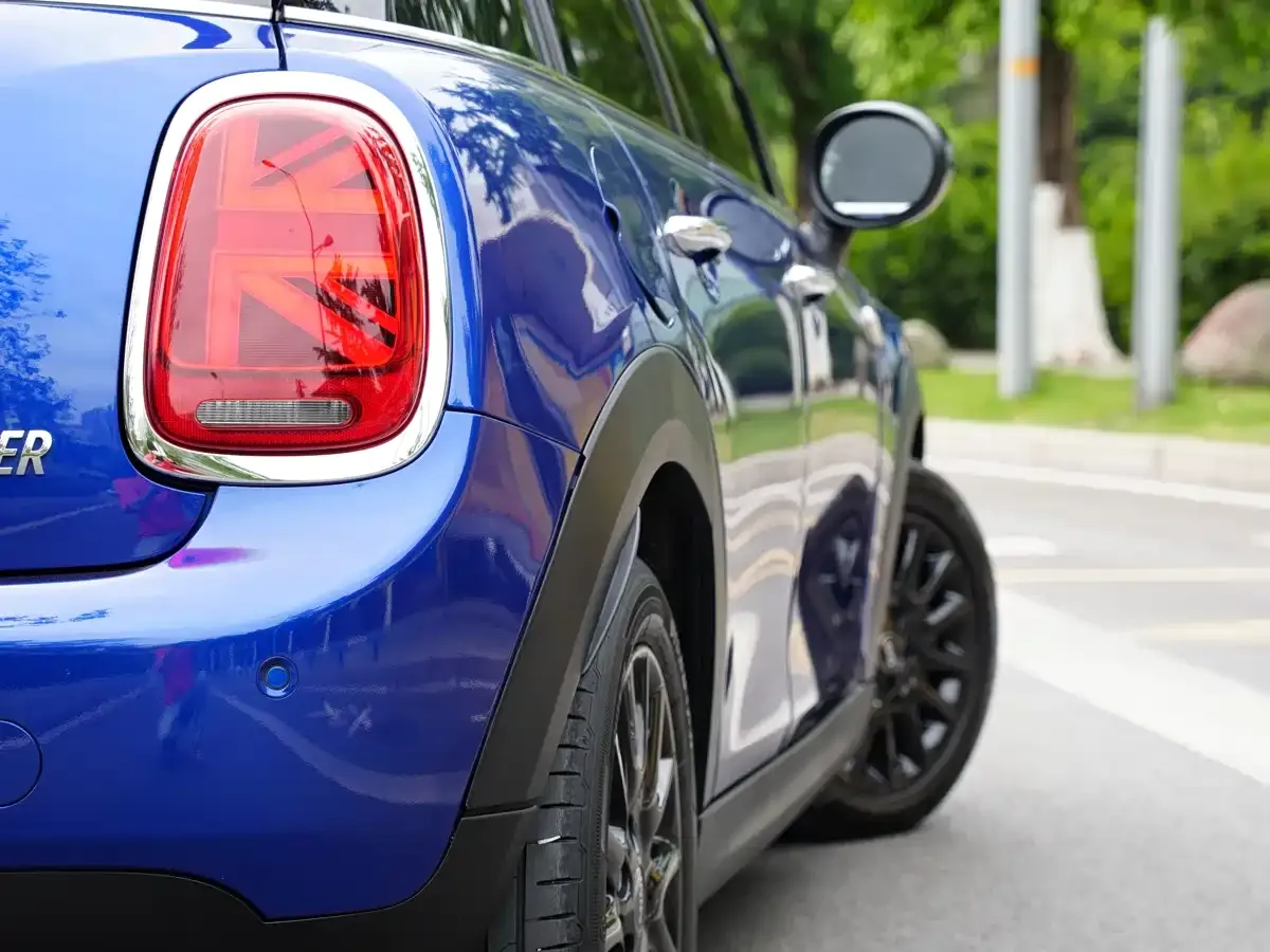 Mini MINI 1.5T COOPER Classic 5-Door 2021 — фото 12