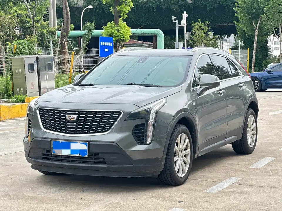 Cadillac XT4 Model 28T 2WD Technology 2019