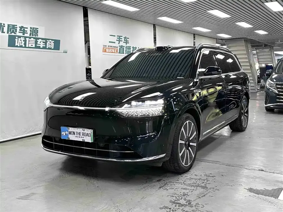 AITO Wenjie AITO M9 Range Extender Max 52kWh 6-seater 2024