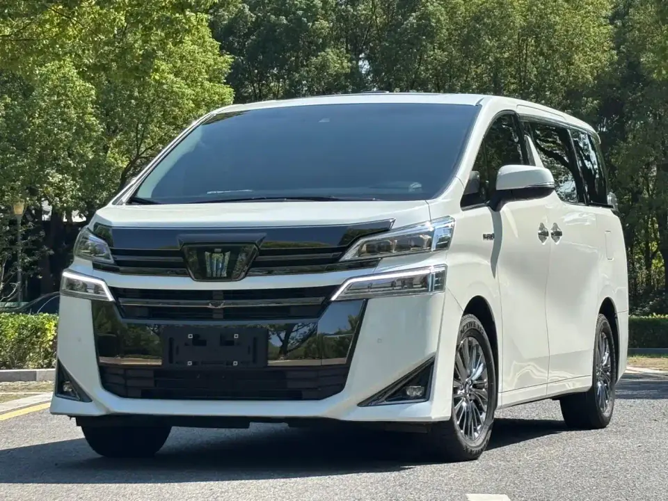 Toyota Vellfire Crown Hybrid 2.5L HV Premium 2023