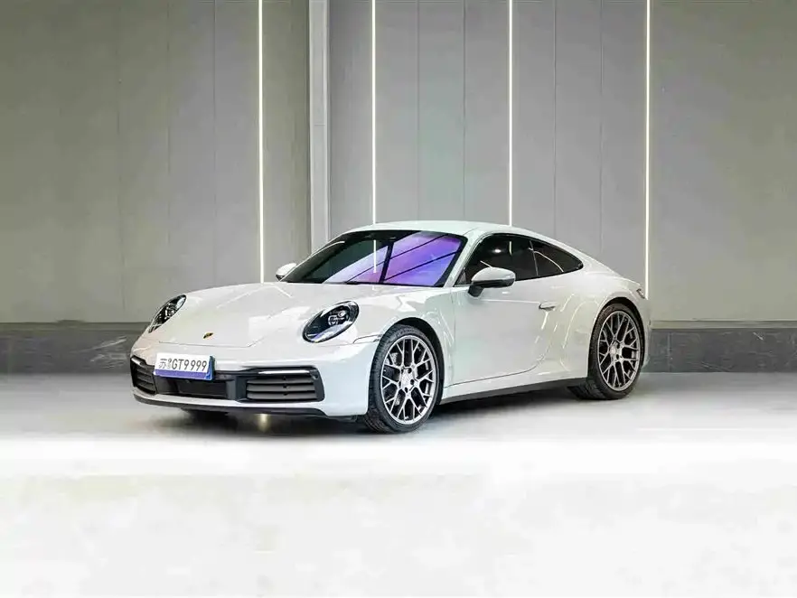 Porsche 911 Carrera 3.0T 2021