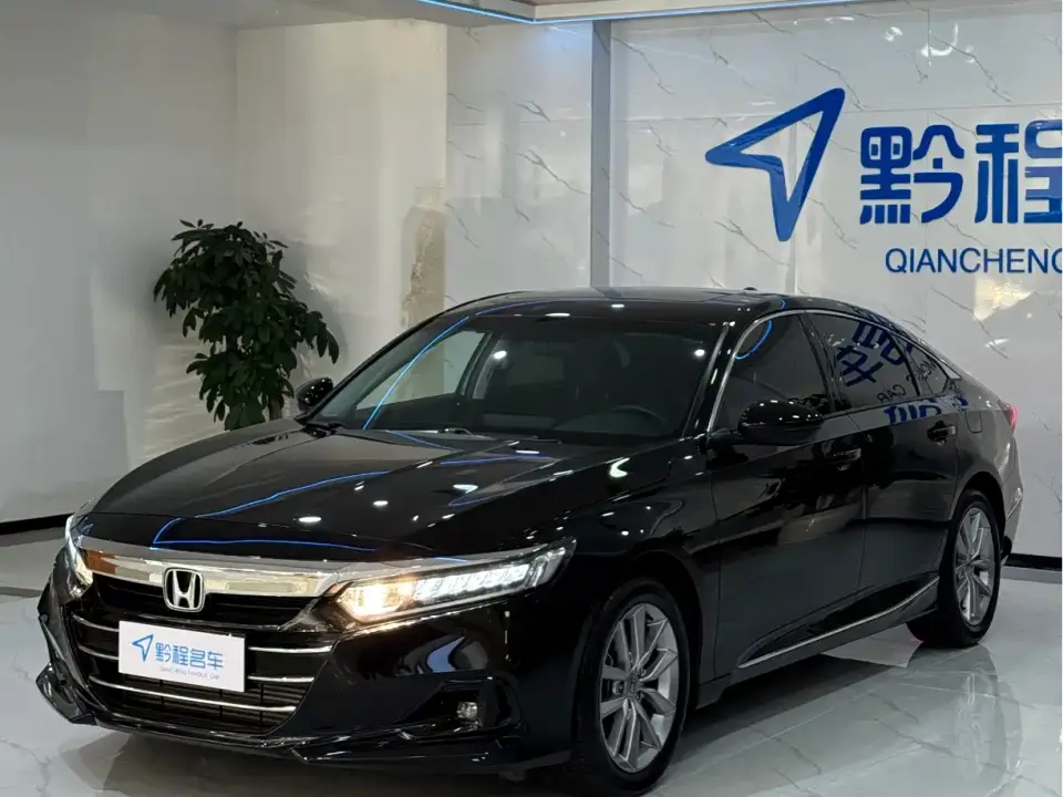 Honda Accord 260TURBO Luxury Edition 2022