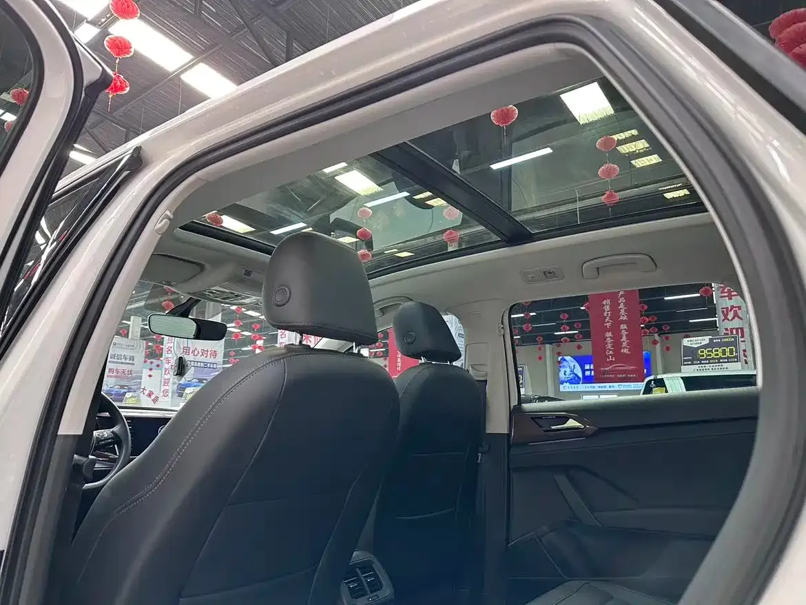 Volkswagen Tharu 330TSI AWD Flagship Edition 2022 — фото 15