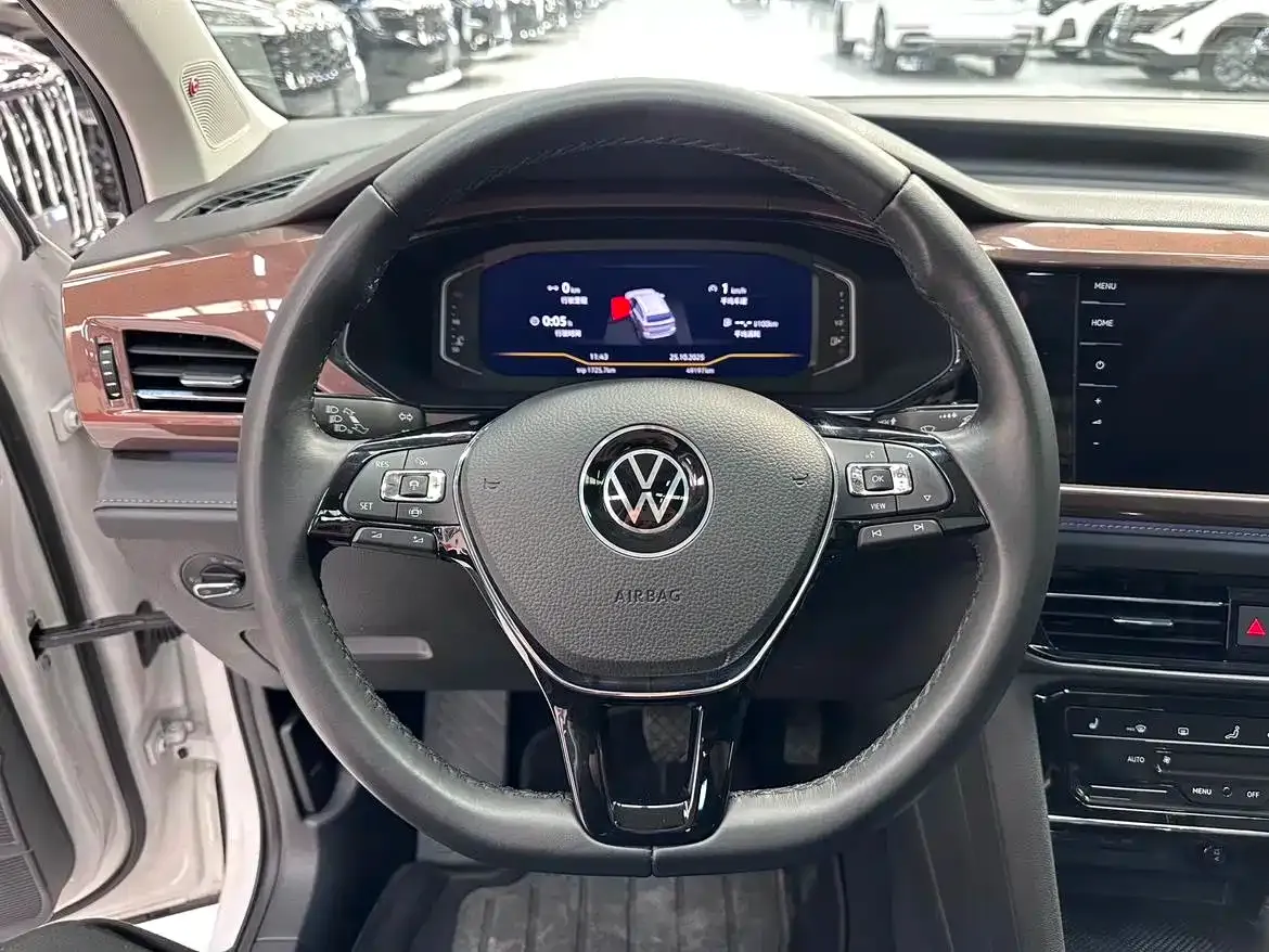 Volkswagen Tharu 330TSI AWD Flagship Edition 2022 — фото 12