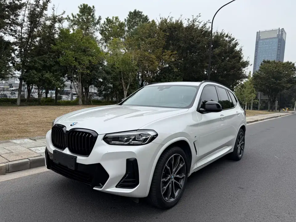 BMW X3 xDrive30i Leading M Night Package 2022
