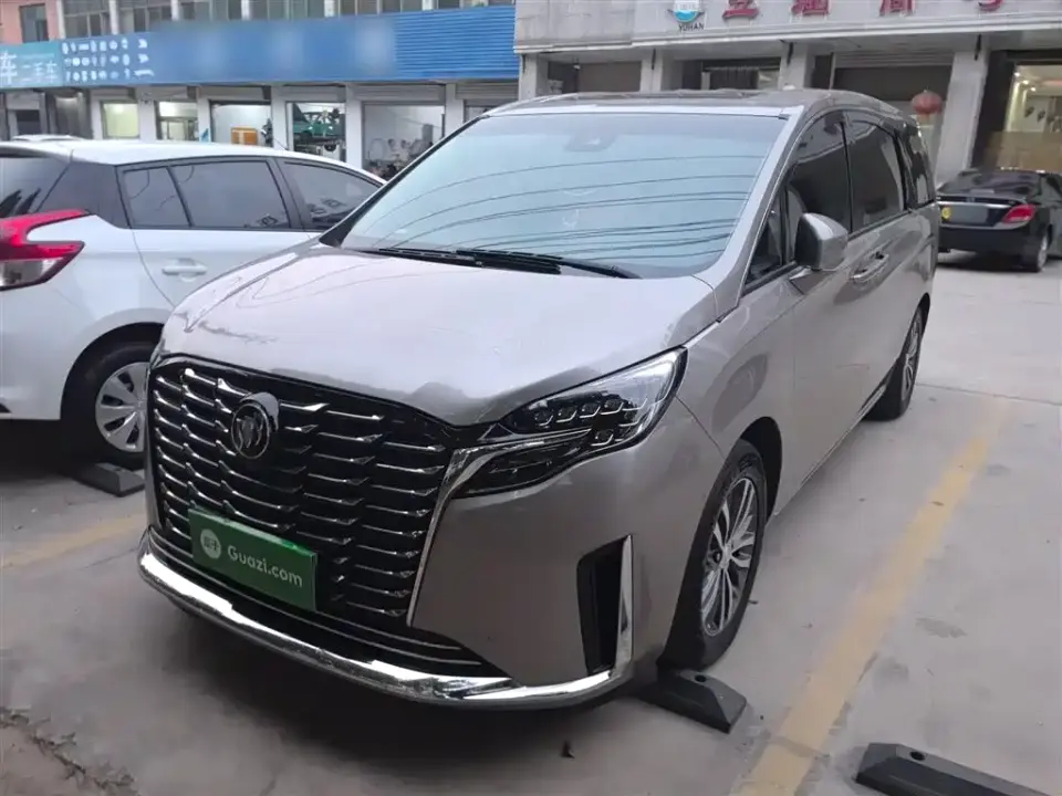 Buick GL8 ES Landmaster Exclusive 2023