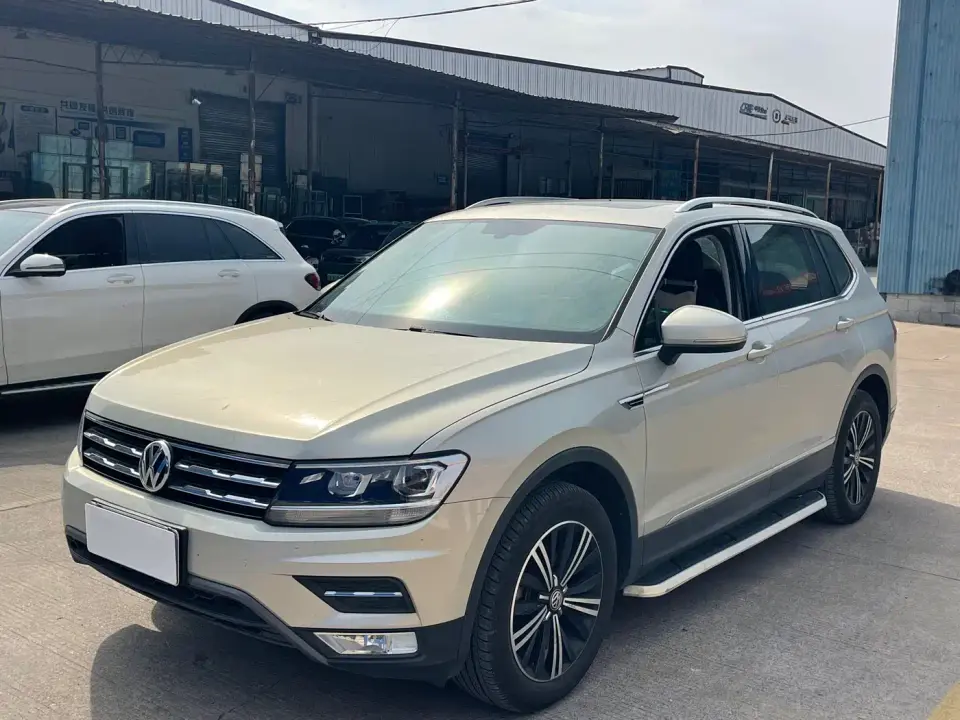 Volkswagen Tiguan L Facelift 280TSI Auto 2WD Panorama Comfort China VI 2020