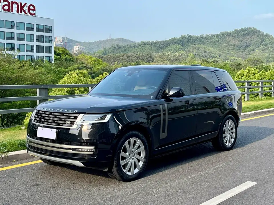 Land Rover Range Rover 3.0 L6 400PS Golden Age 7-Seater Long Wheelbase 2023
