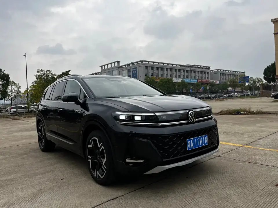 Volkswagen Talagon 450TSI R-Line 6-Seater 2025