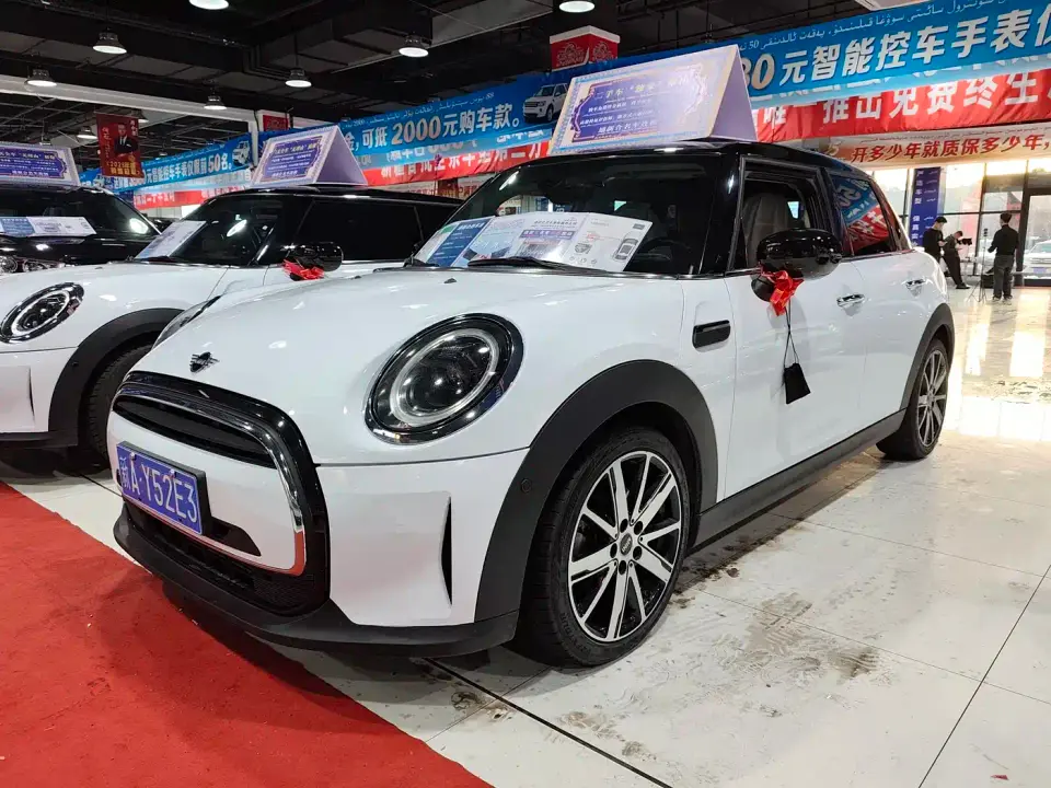 Mini MINI Facelift 1.5T COOPER Artist 5-Door 2022