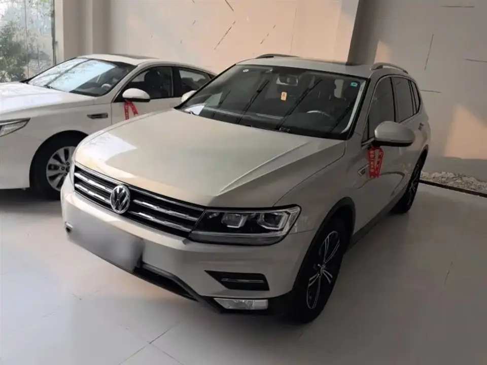 Volkswagen Tiguan L Facelift 330TSI Auto 2WD Panorama Comfort China VI 2019