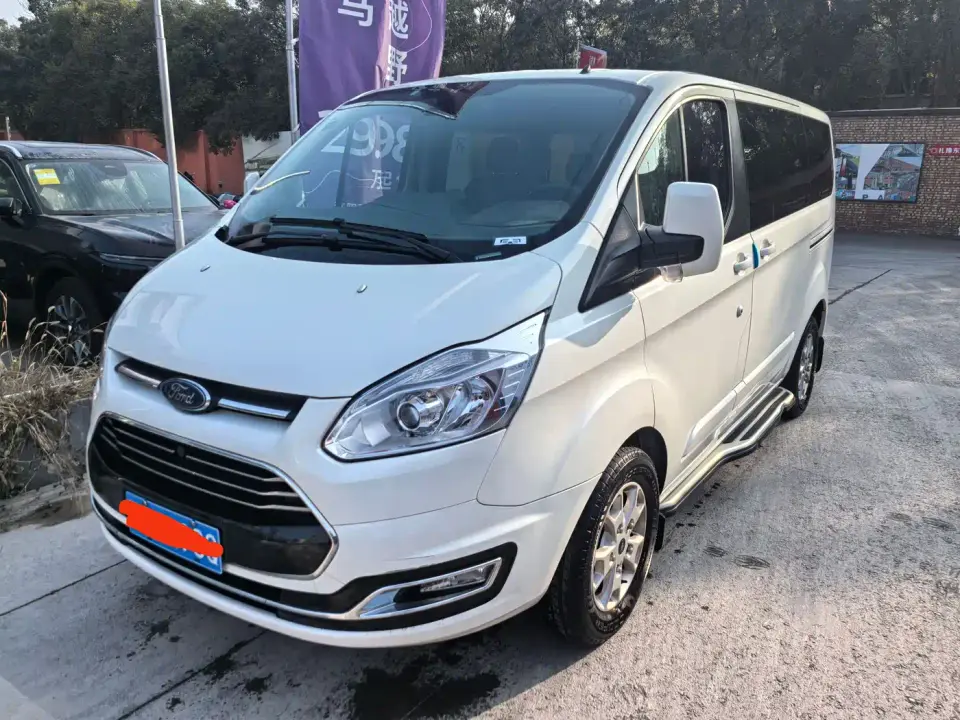 Ford Tourneo 2.0T Auto Elite Edition China VI 2020