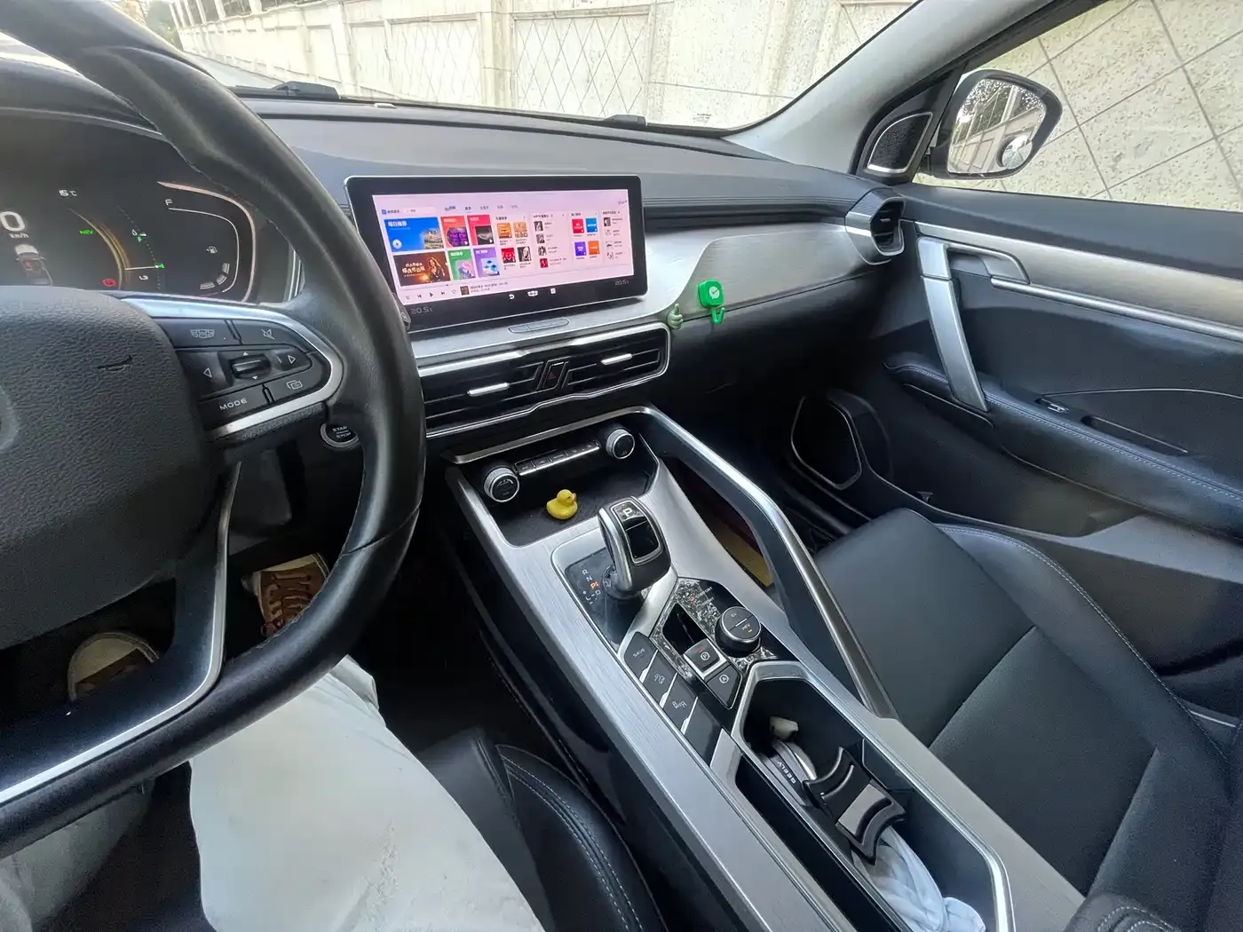 Geely Bin Yue New Energy 1.5T ePro Higher 2021 — фото 13