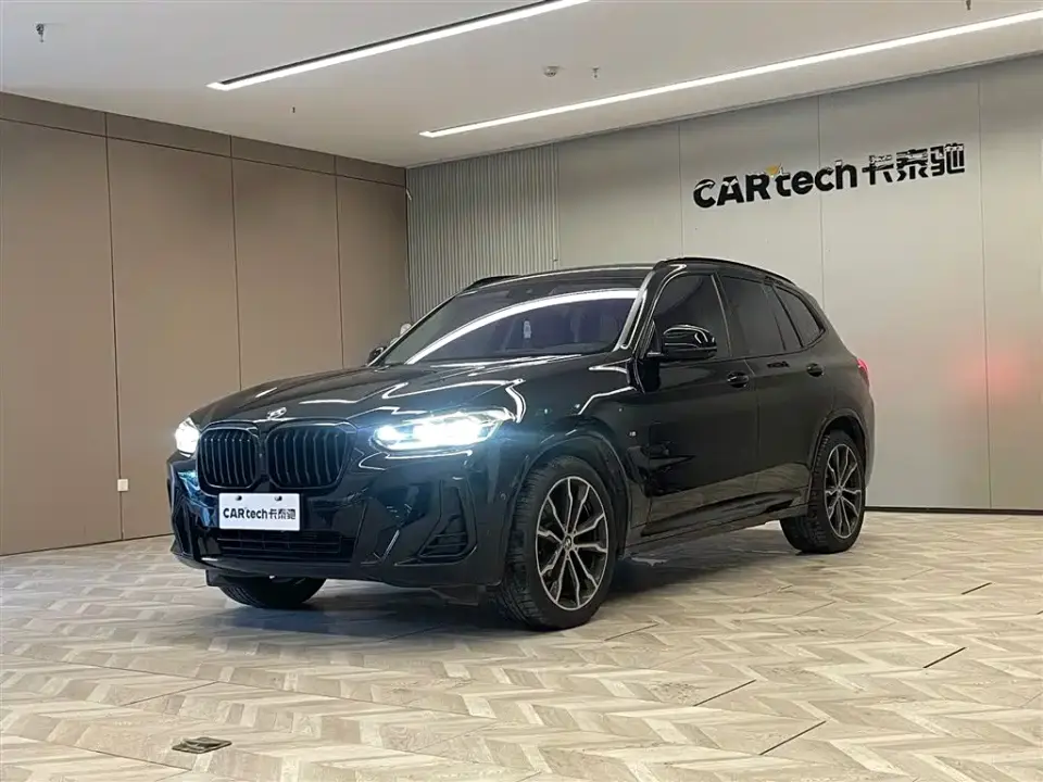 BMW X3 xDrive30i Leading M Night Package 2023