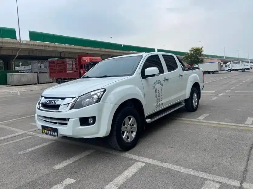 Isuzu Lingtuo 2.5T 2WD Automatic Flagship Edition China VI Extended Version JE4D25Q6A 2022