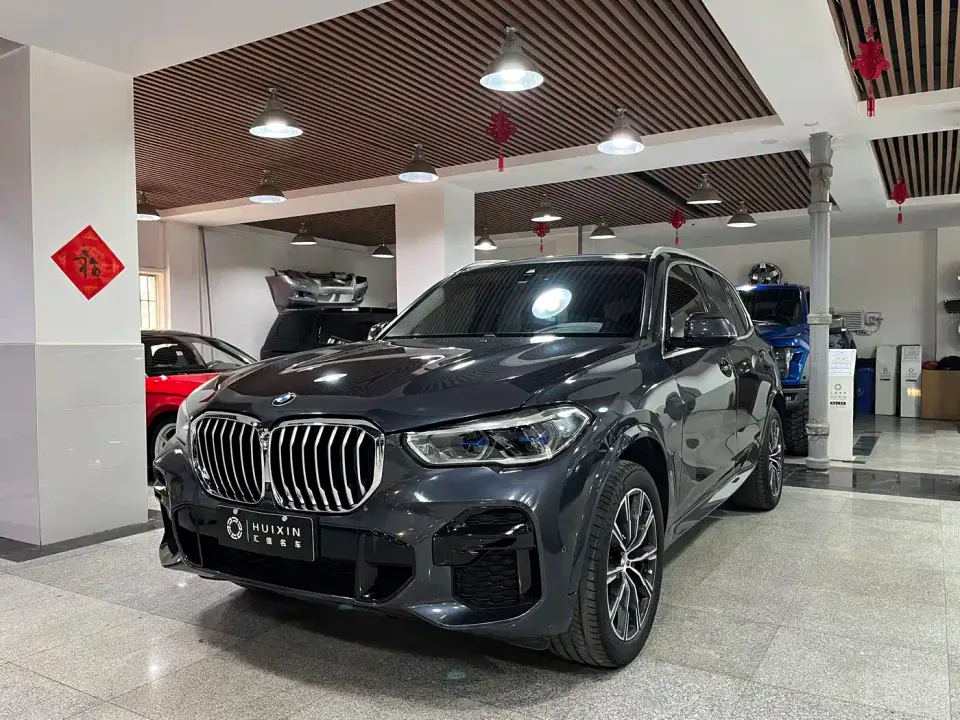 BMW X5 (Import) xDrive40i M Sport Package 2022