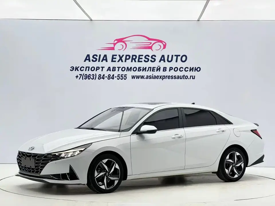 Hyundai Elantra 1.5L CVT LUX Premium Edition 2023