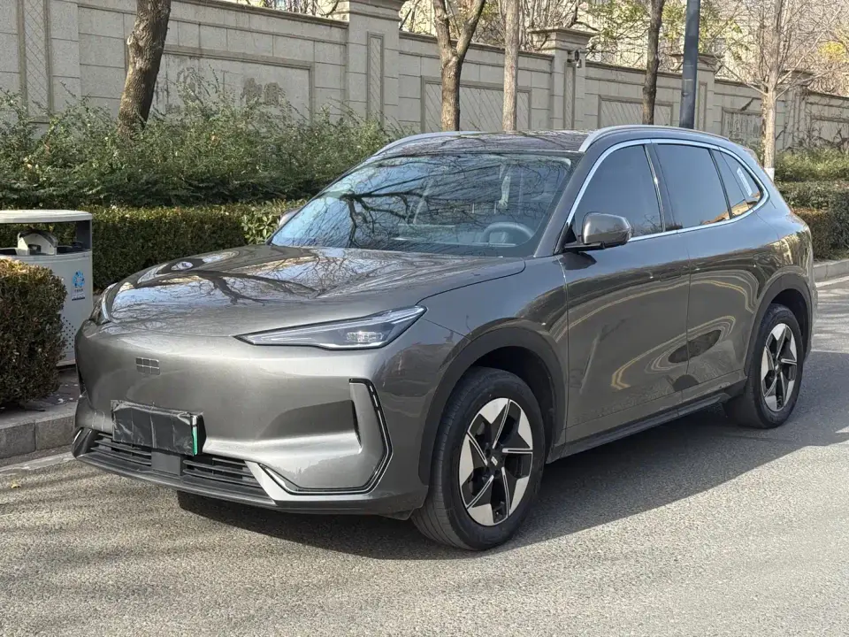 Geely Galaxy Galaxy E5 610km Explorer+ Edition 2025