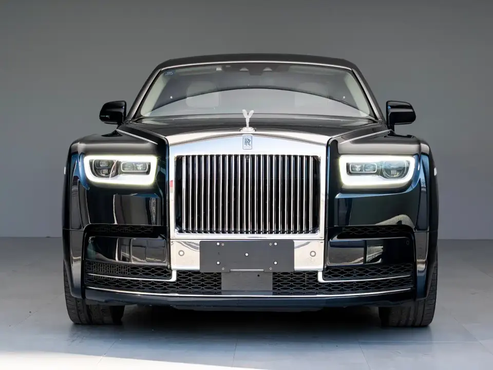 Rolls-Royce Phantom 6.7T Long Wheelbase Version 2020