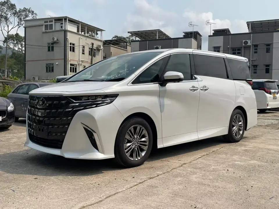 Toyota Alphard Dual Hybrid 2.5L Ultimate Gold Edition 2025