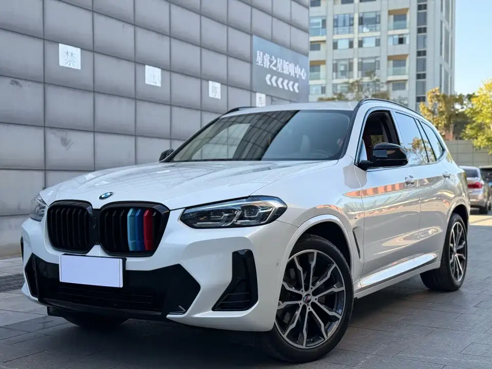 BMW X3 xDrive30i Leading M Night Package 2023