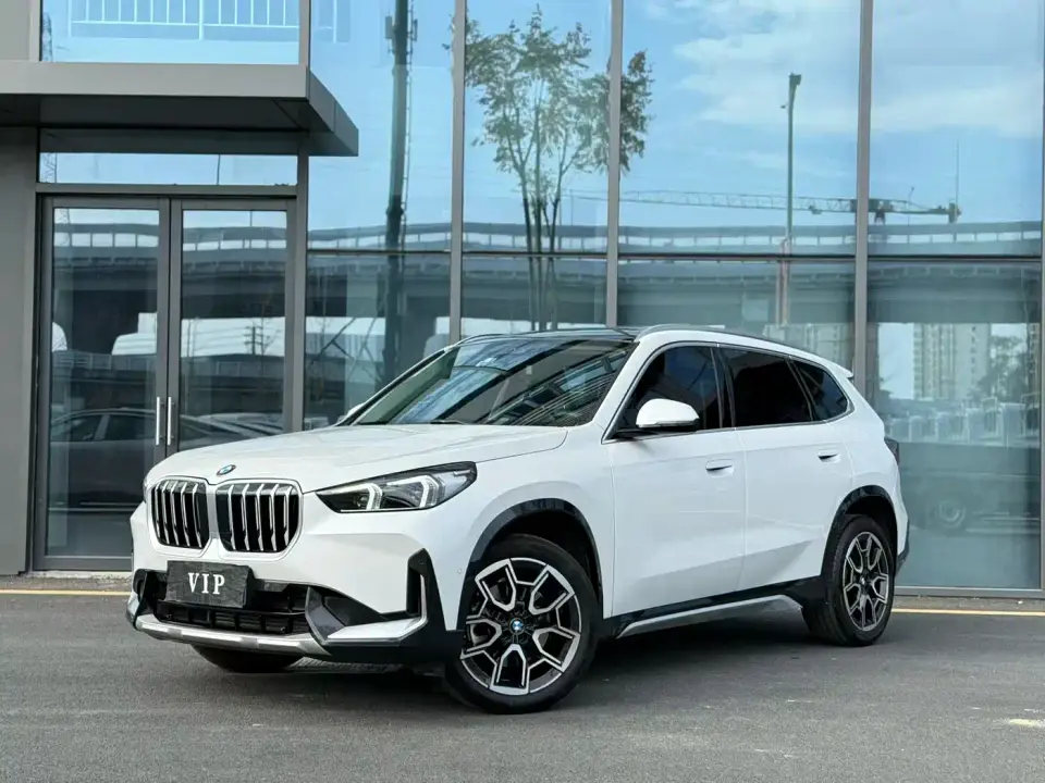 BMW X1 sDrive25Li X Design Package 2025