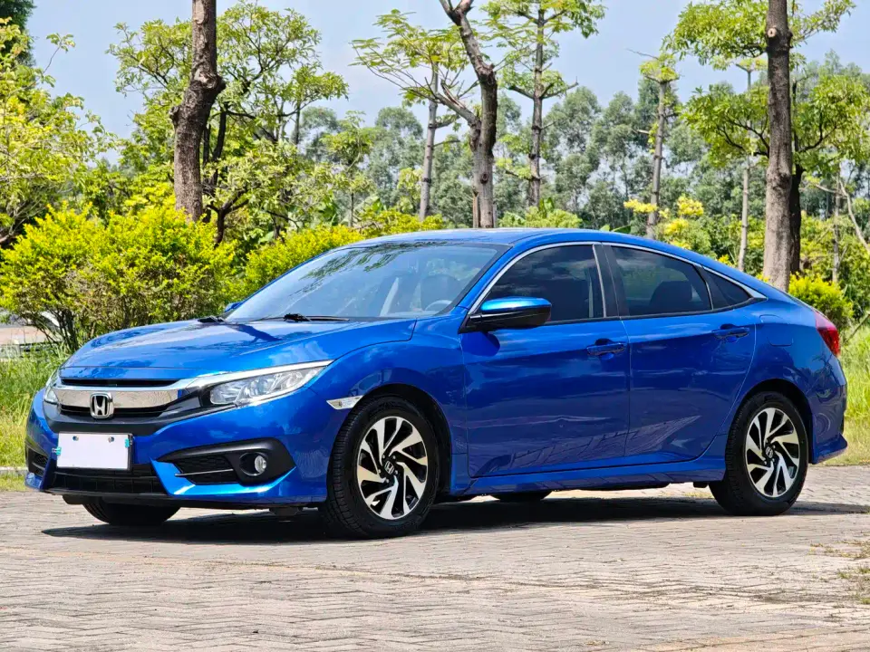 Honda Civic 220TURBO CVT Luxury Edition 2019