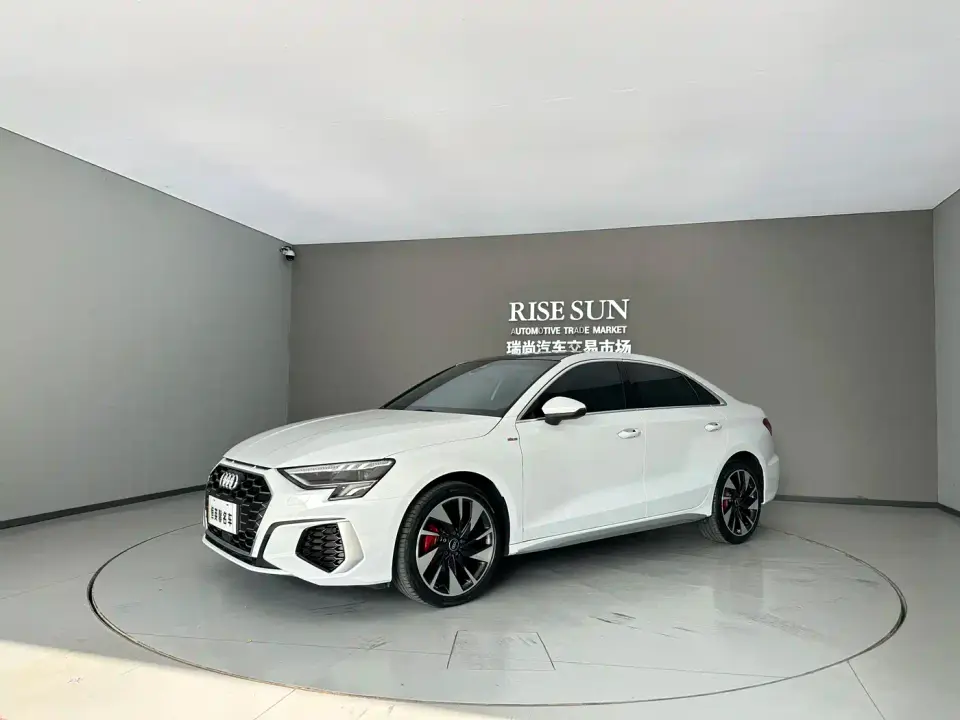 Audi A3 Model A3L Limousine 35 TFSI Fashion Sport 2024