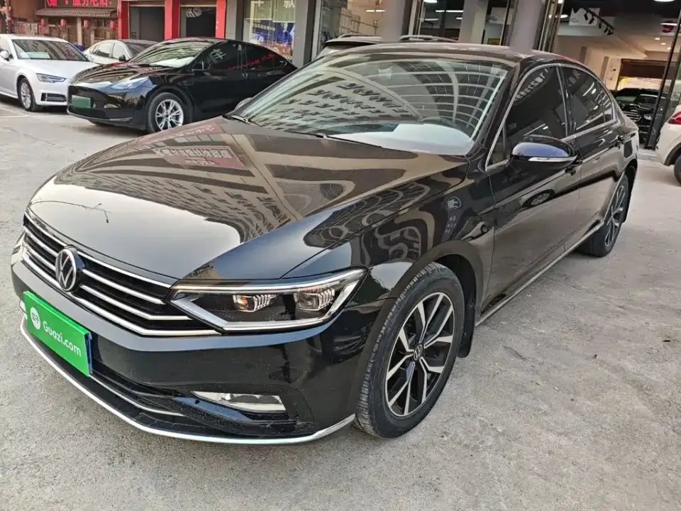 Volkswagen Magotan 330TSI DSG Leading 2023