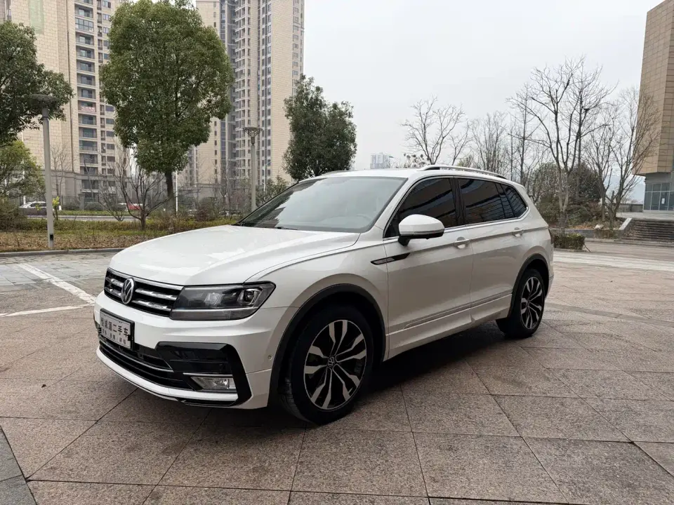 Volkswagen Tiguan L 330TSI Automatic 2WD R-Line Flagship 2021