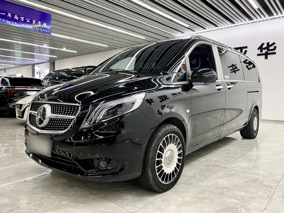 Mercedes-Benz Vito 2.0T Business Edition 7-seater 2022