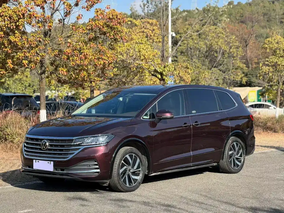 Volkswagen Viloran 380TSI Premium Edition 2022