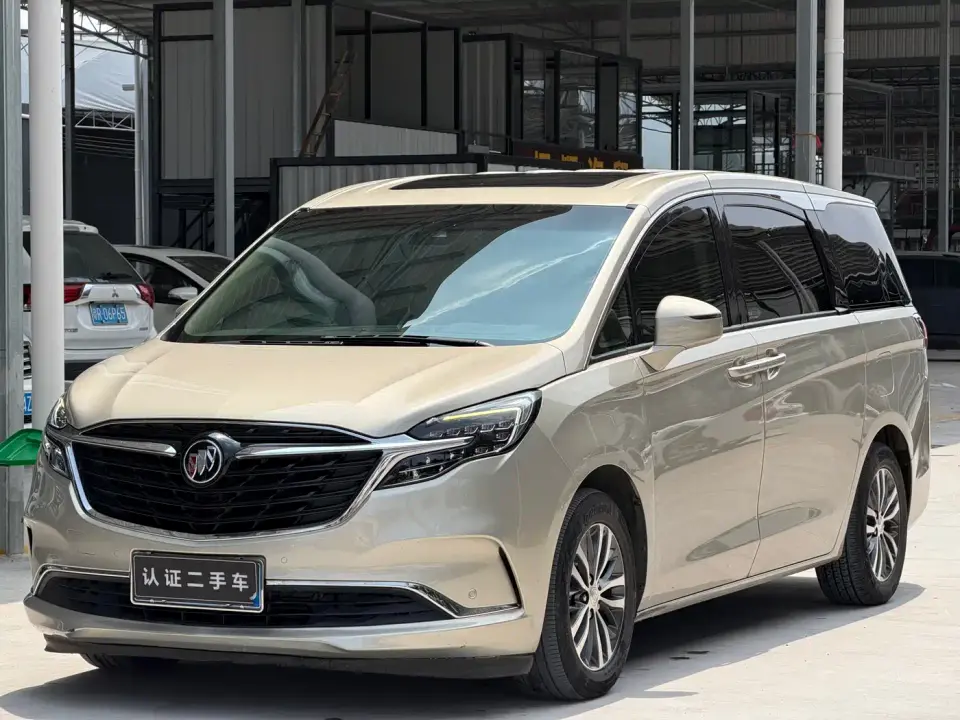 Buick GL8 ES Landmark 653T Premium 2022