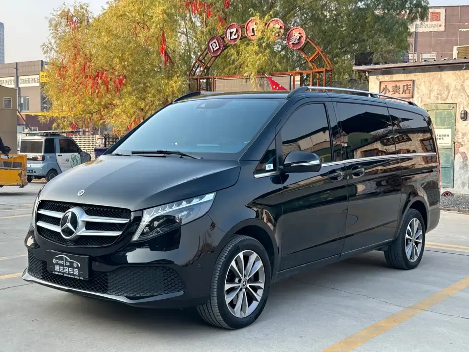Mercedes-Benz V-Class V 260 Pilot Edition 2023