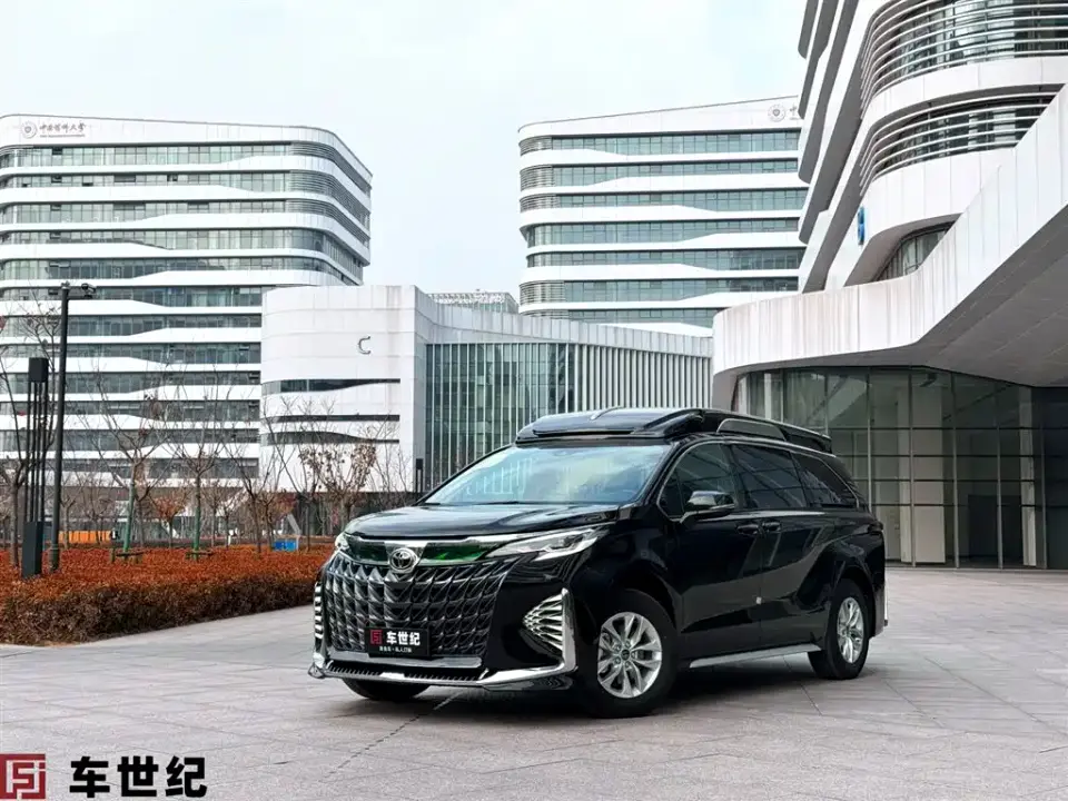 Toyota Granvia Model 2.5L Hybrid Comfort Edition 2025
