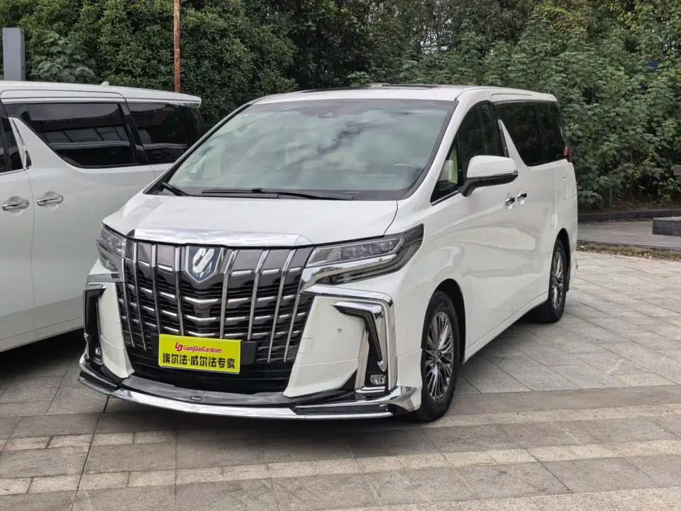 Toyota Alphard Hybrid 2.5L Premium Edition 2020