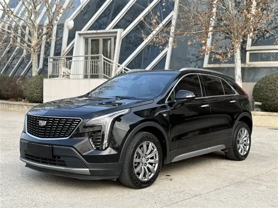 Cadillac XT4 28T FWD Premium Edition 2020