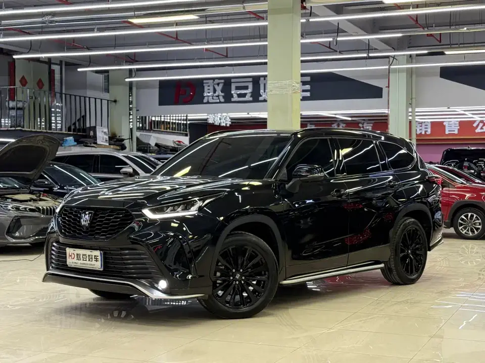 Toyota Crown Kluger 2.0T AWD Jinyao Edition 2025