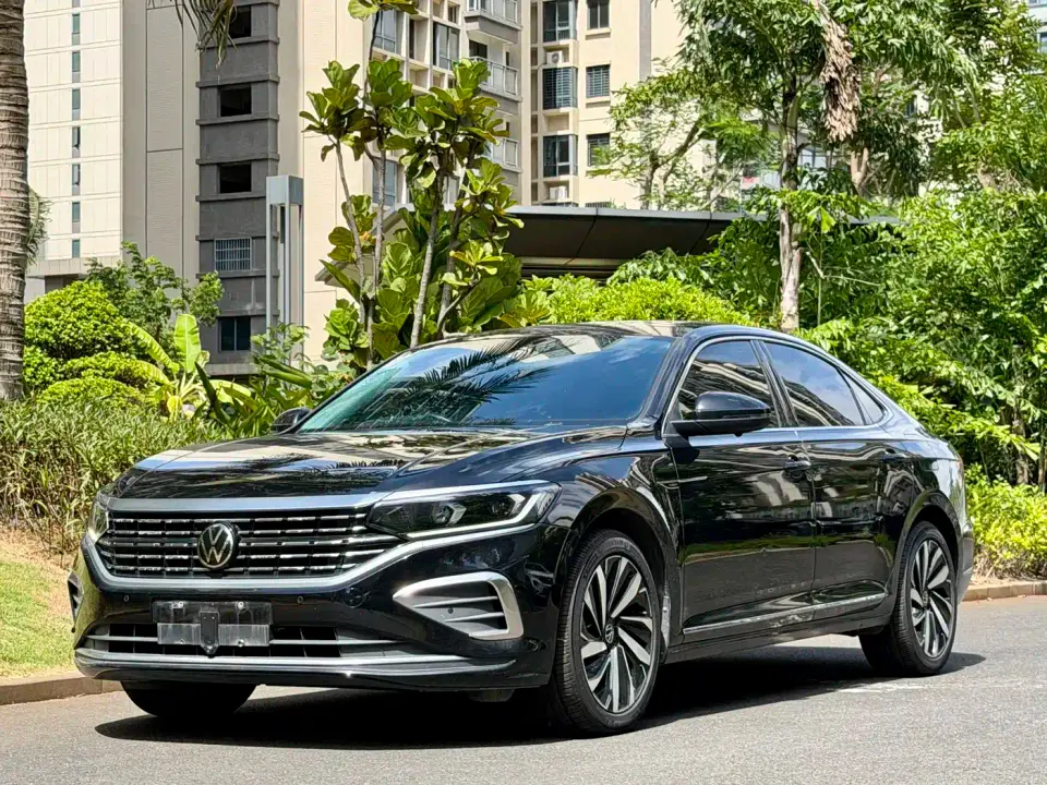 Volkswagen Passat 380TSI Elite Edition 2024