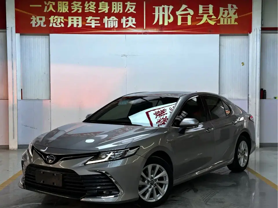 Toyota Camry Hybrid 2.5HGVP Leading Edition 2021