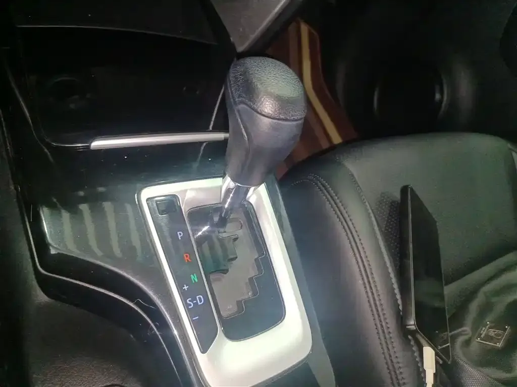 Toyota Fortuner 2.7L Middle East Edition 2019 — фото 14