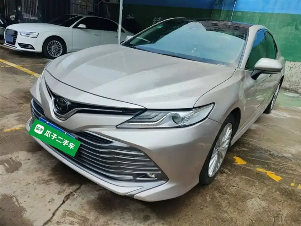 Toyota Camry 2.5G Luxury Edition China VI 2019