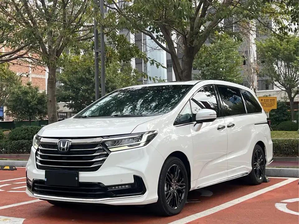Honda Odyssey 2.0L e:HEV Sharp·Prestige Edition 2023