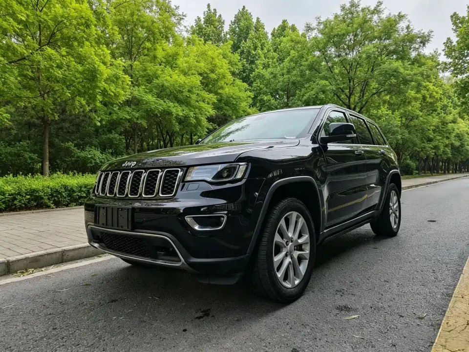 Jeep Grand Cherokee (Import) 3.6L Elite Navigation Edition 2019